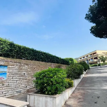 Daire Lecce *